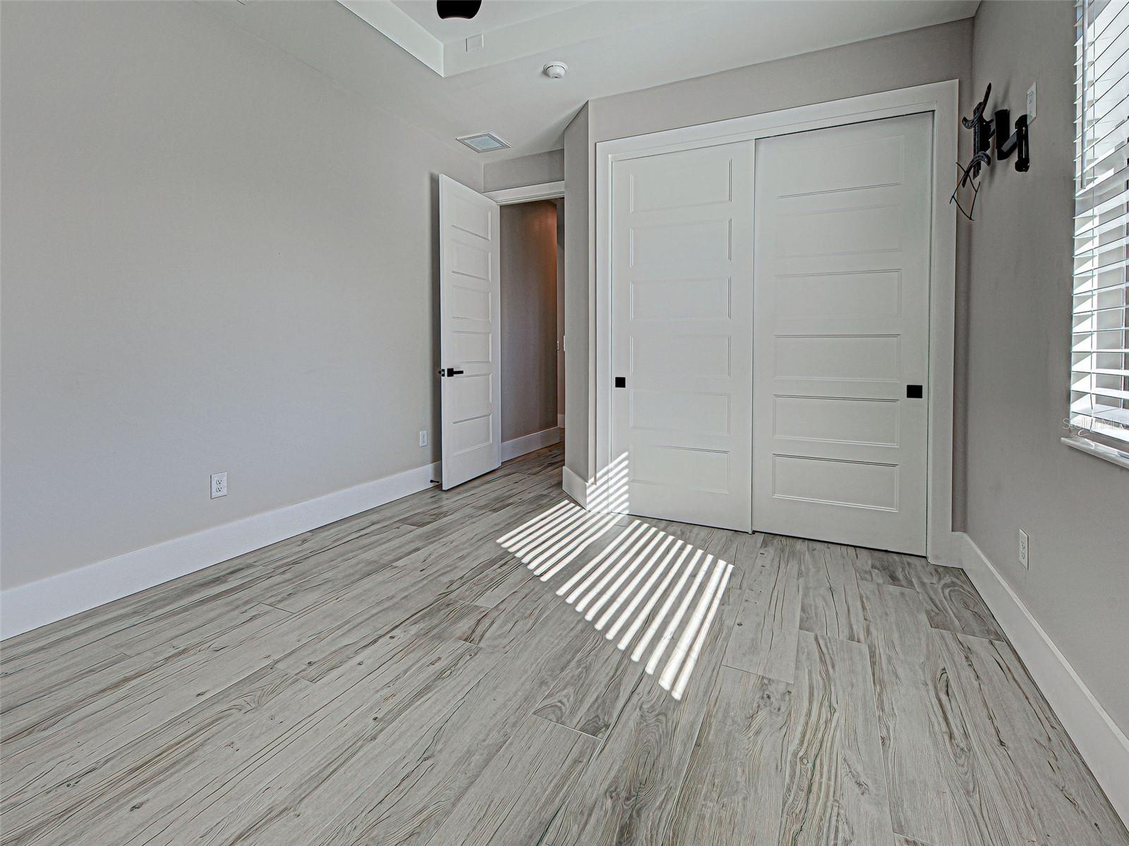 Image 42 of 65 For 3692 Shawnee Terrace