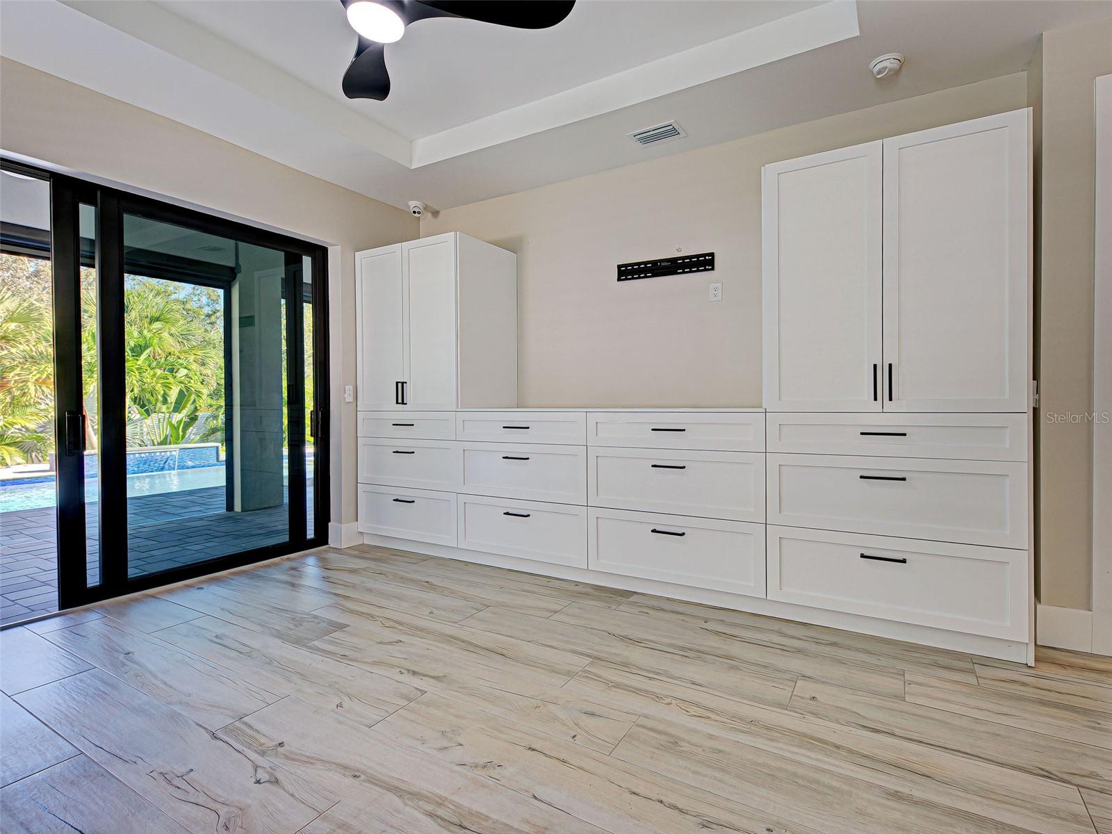 Image 45 of 65 For 3692 Shawnee Terrace