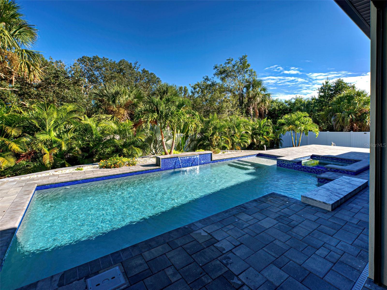 Image 9 of 65 For 3692 Shawnee Terrace