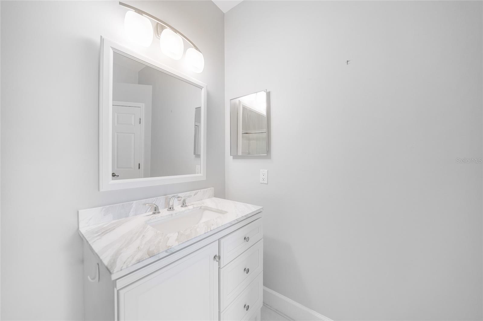 Image 16 of 35 For 3810 Cobia Villas Court