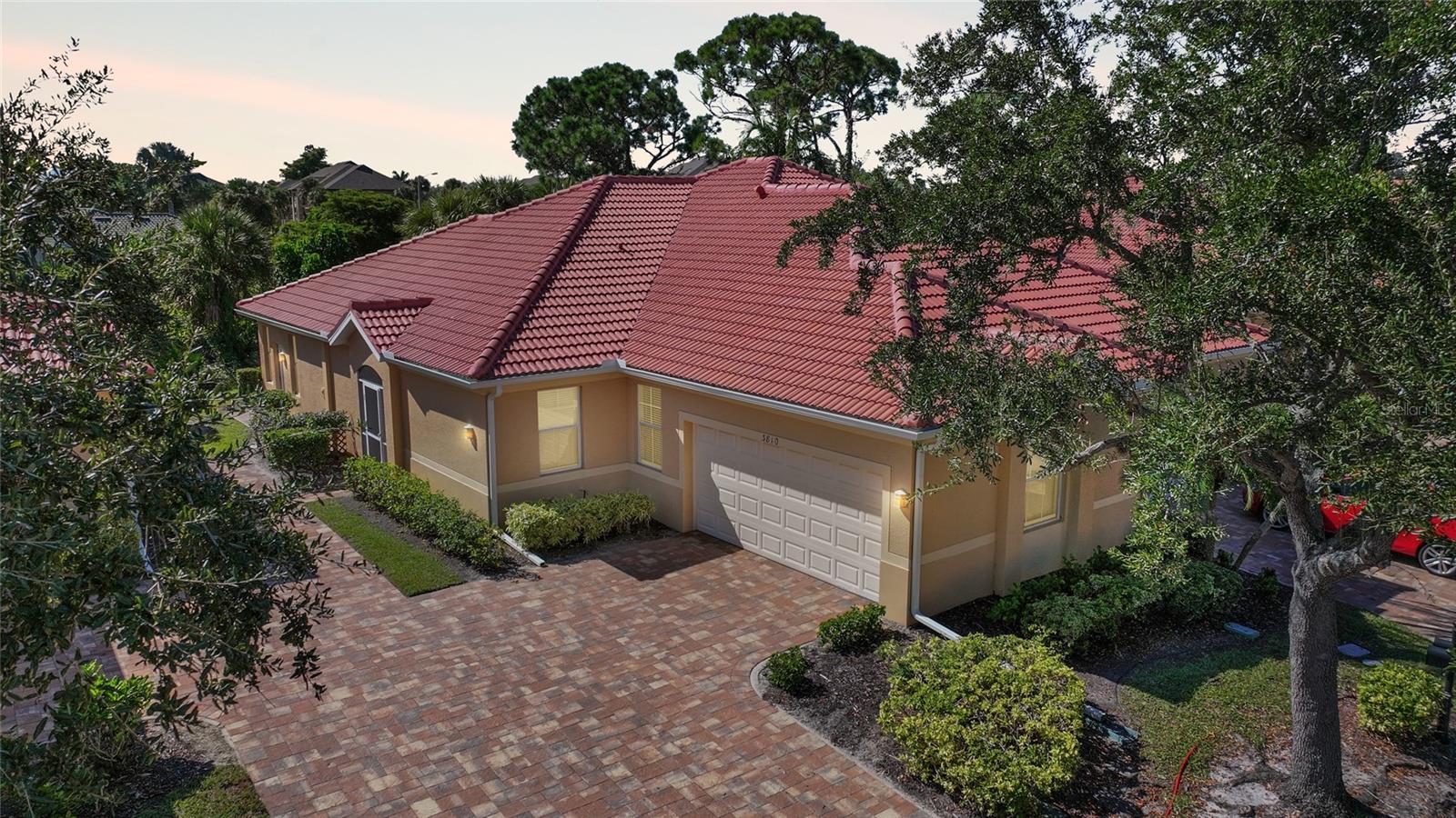 Image 26 of 35 For 3810 Cobia Villas Court