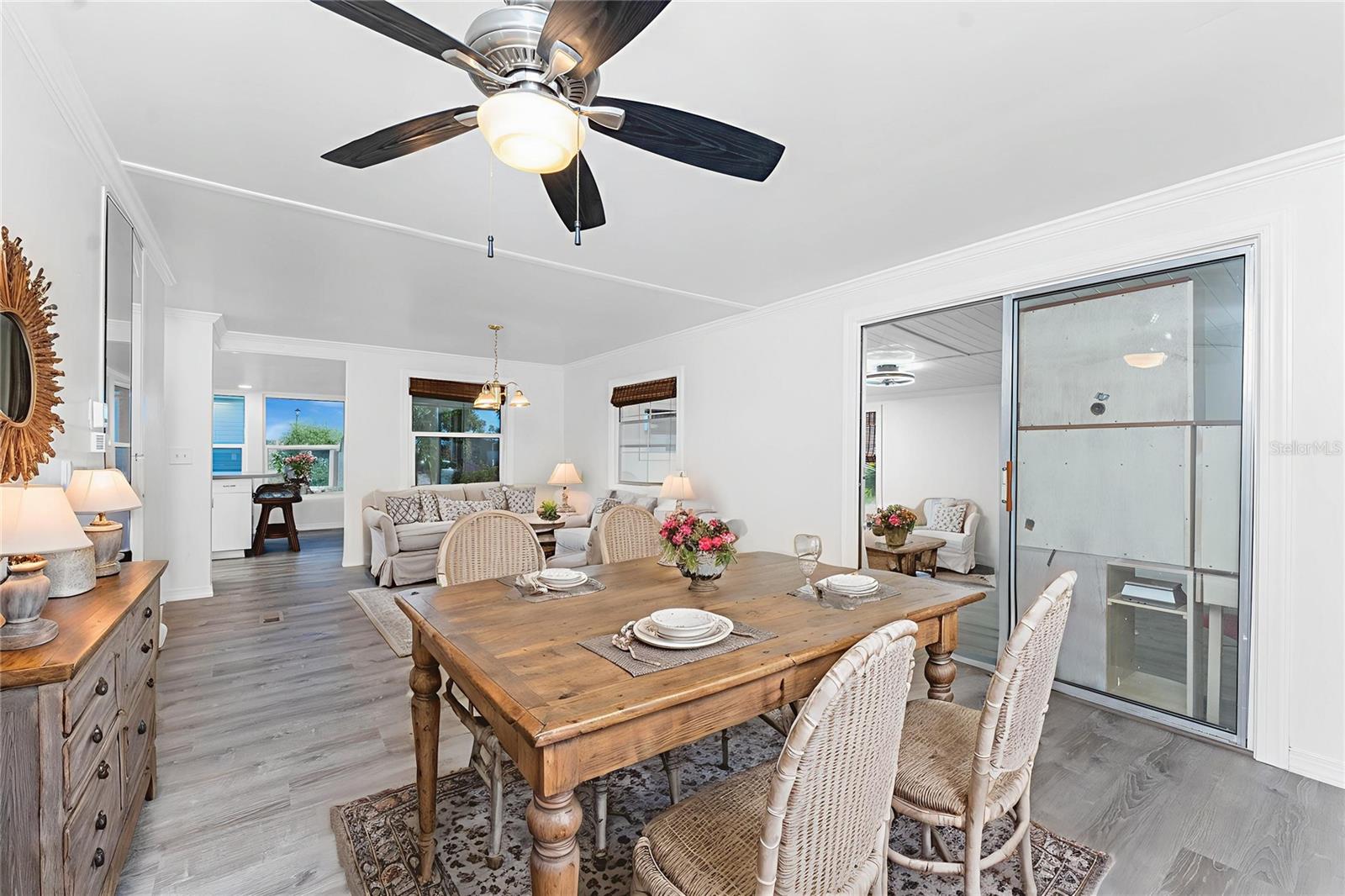 Image 15 of 54 For 7548 Ratan Circle