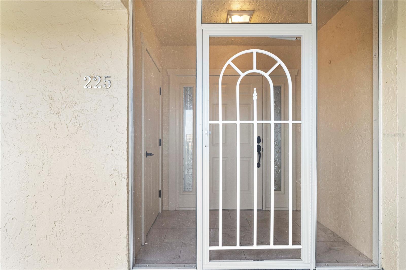 Image 11 of 58 For 101 Marion Court 225