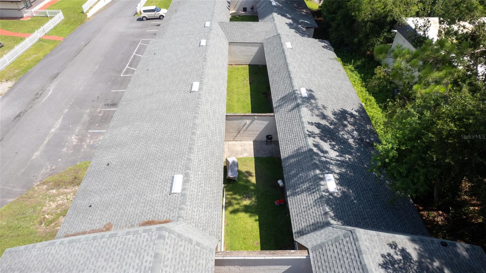 Image 27 of 81 For 649 Base Street