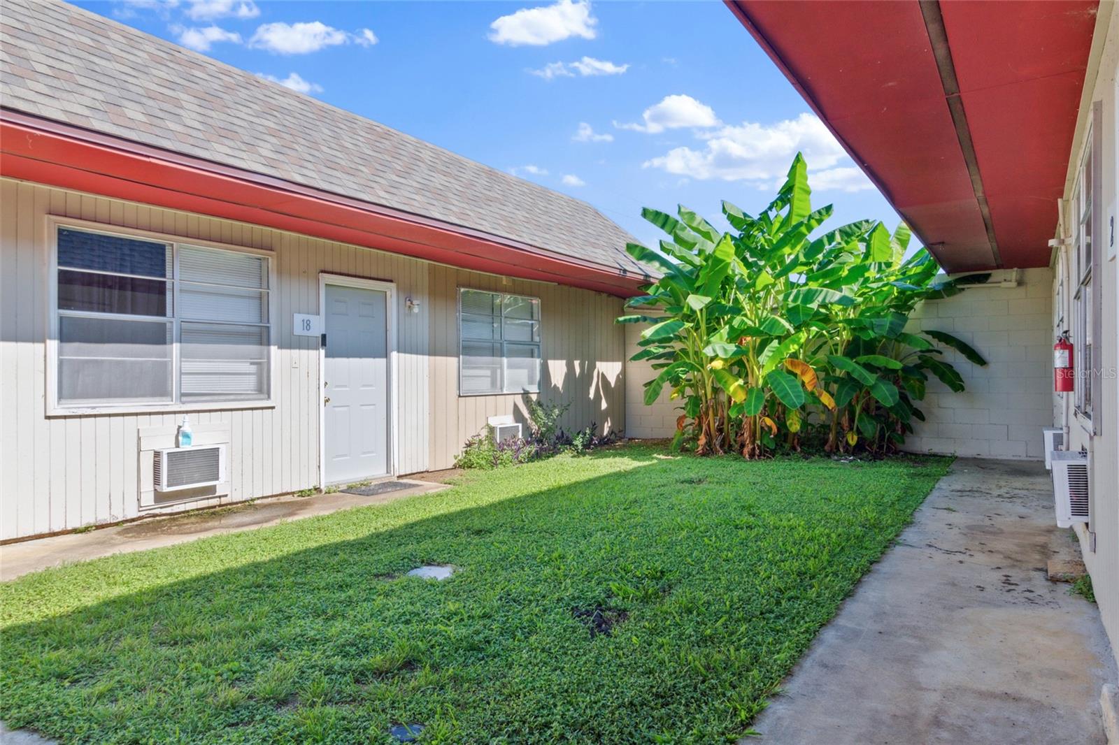 Image 33 of 81 For 649 Base Street