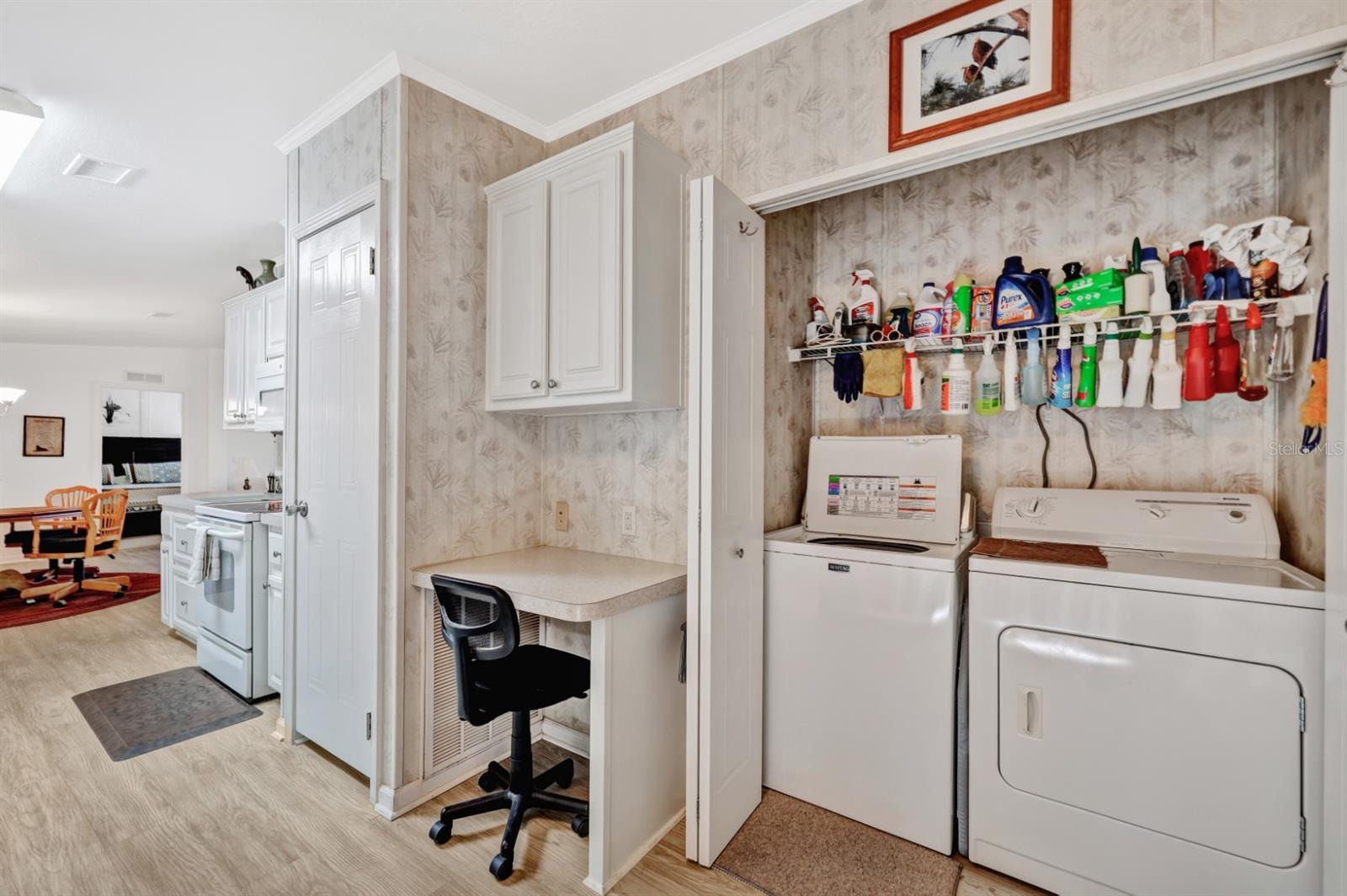 Image 23 of 38 For 1000 Kings Highway 476