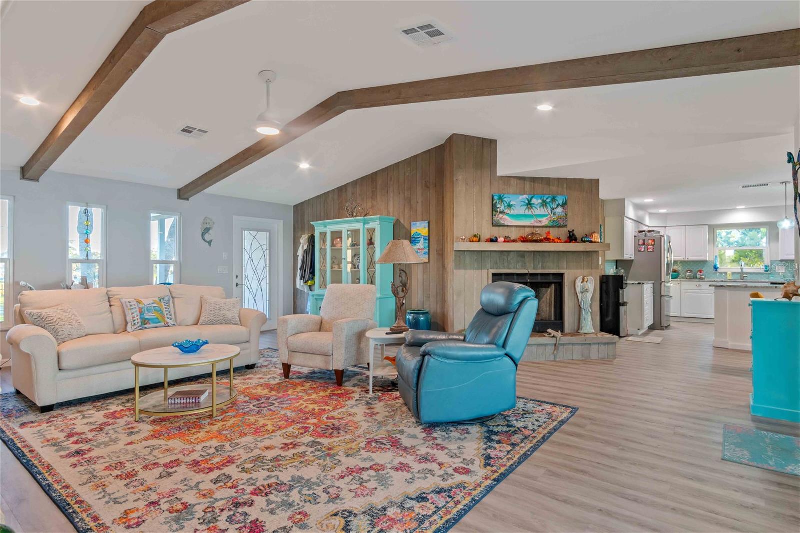 Image 23 of 100 For 10428 Marion Street