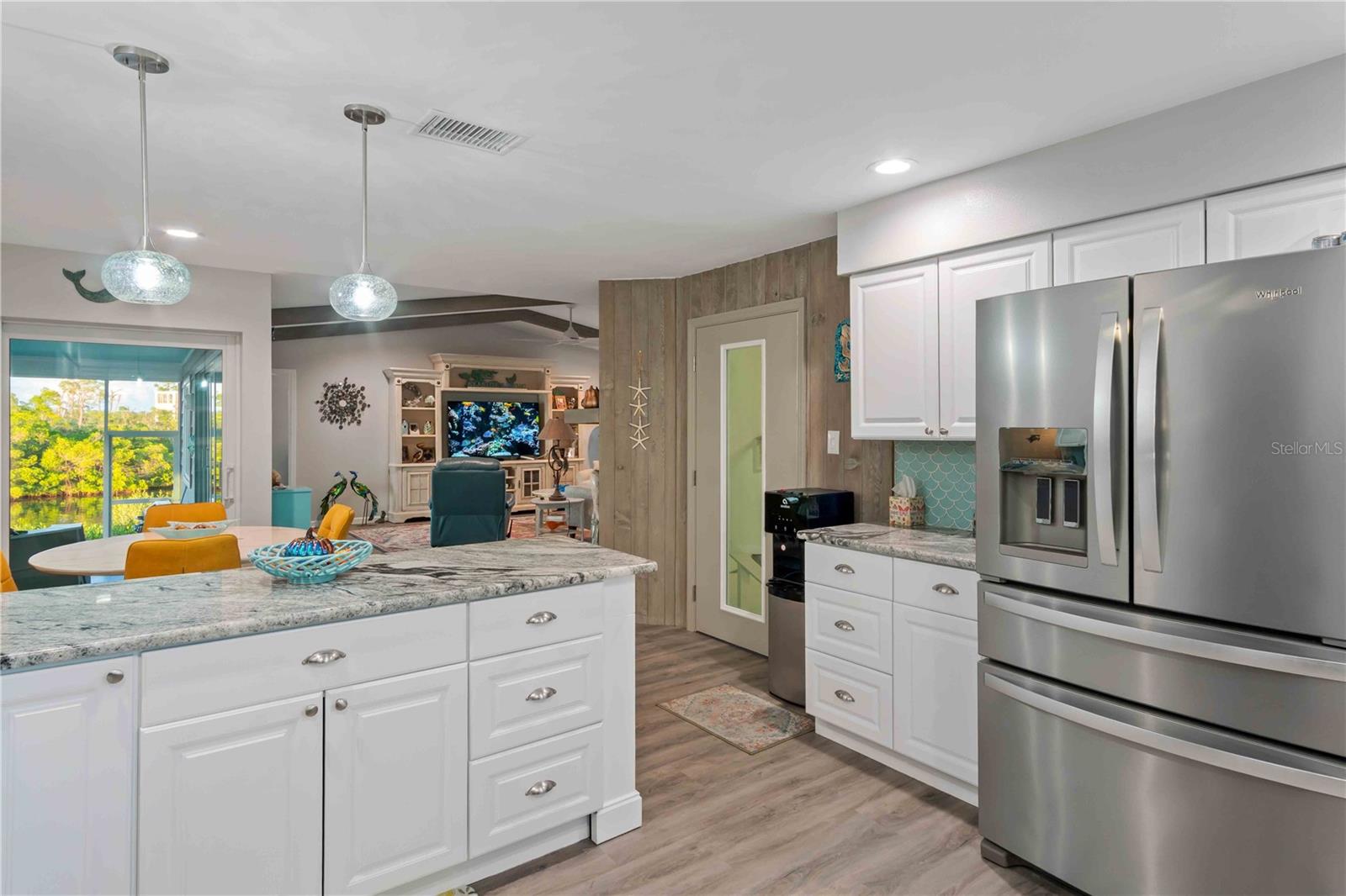 Image 40 of 100 For 10428 Marion Street