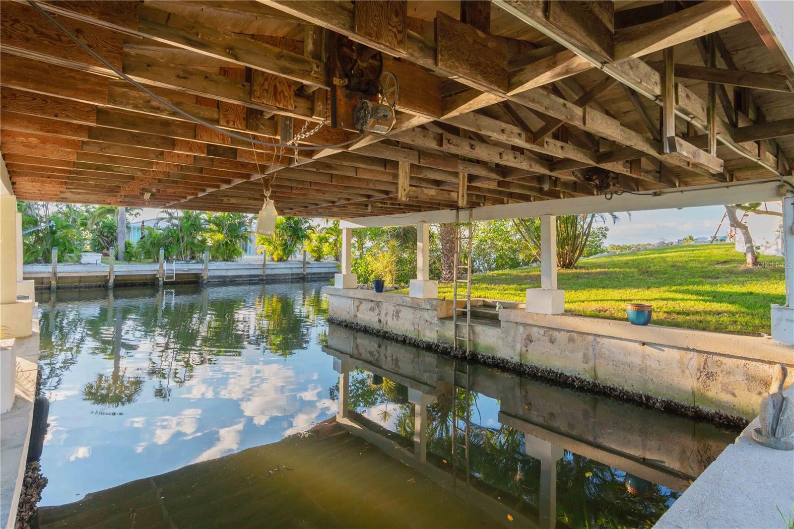 Image 77 of 100 For 10428 Marion Street