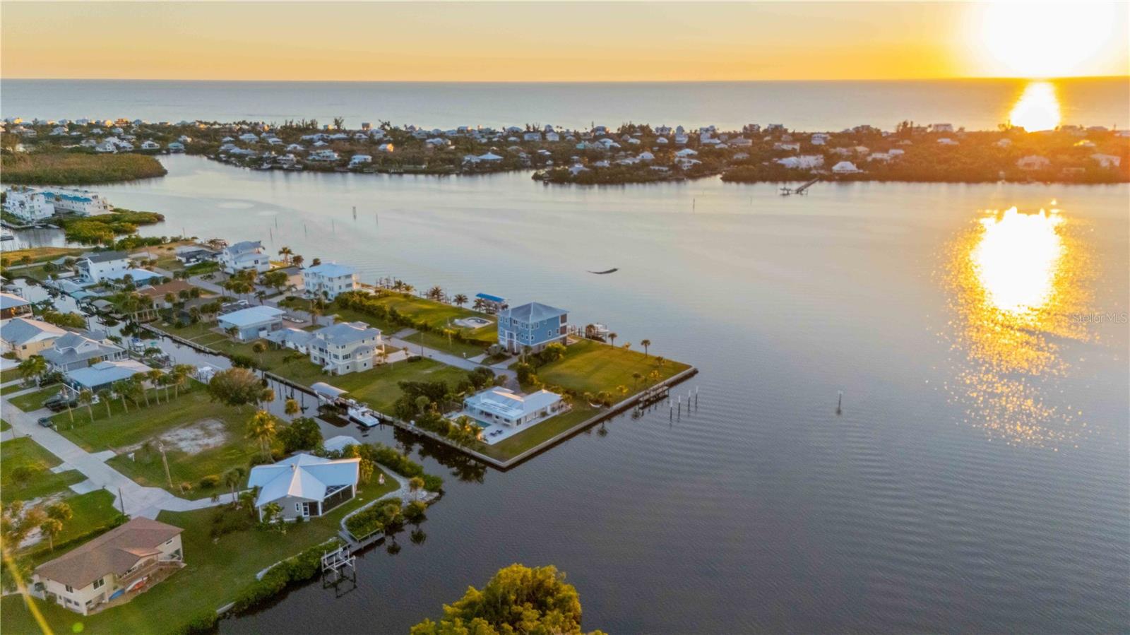 Image 87 of 100 For 10428 Marion Street