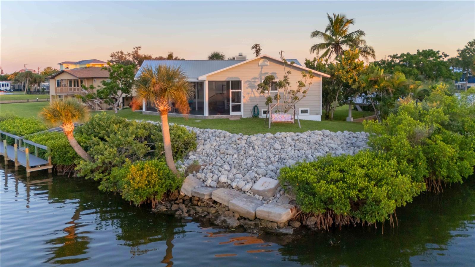 Image 96 of 100 For 10428 Marion Street