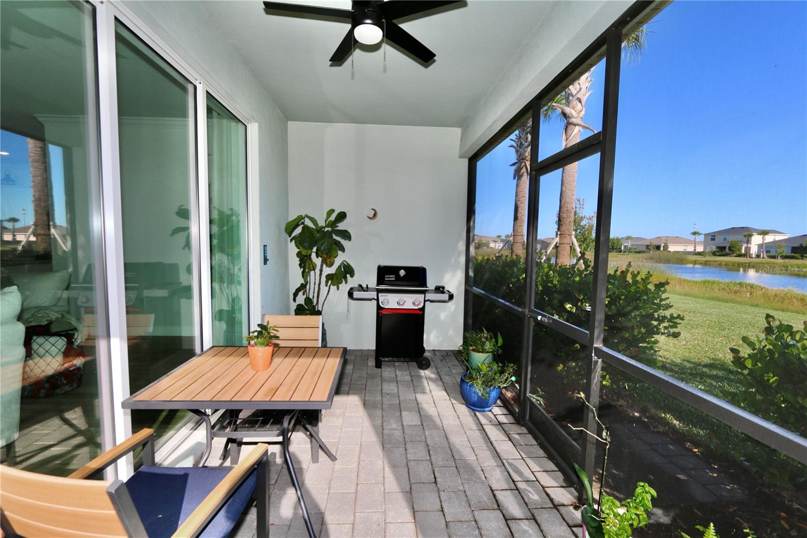 Image 6 of 21 For 17876 Woodland Court