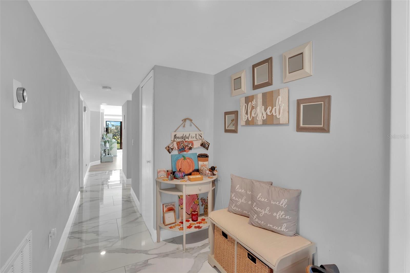 Image 28 of 34 For 6300 Cougar Run 302