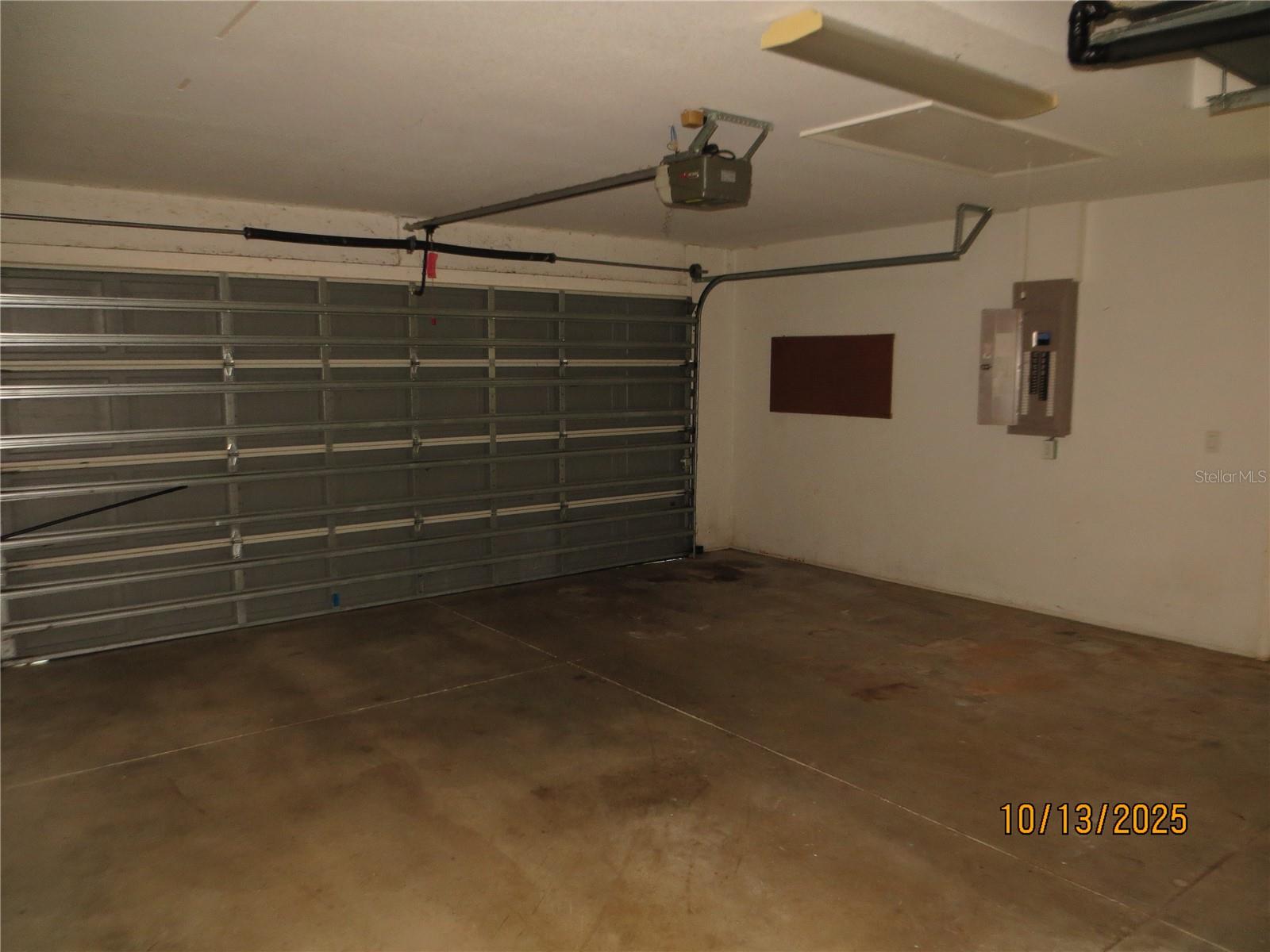 Listing photo id 9 for 3554 Penelope Terrace