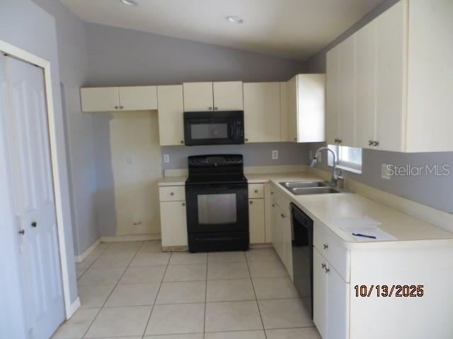 Listing photo id 6 for 3554 Penelope Terrace