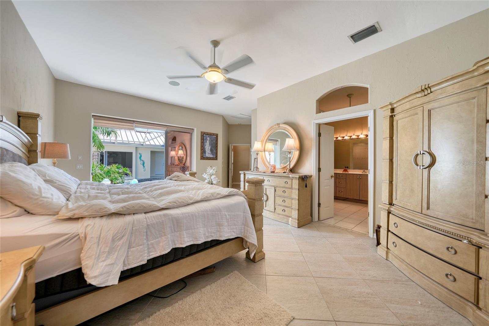 Image 18 of 32 For 26089 Templar Lane