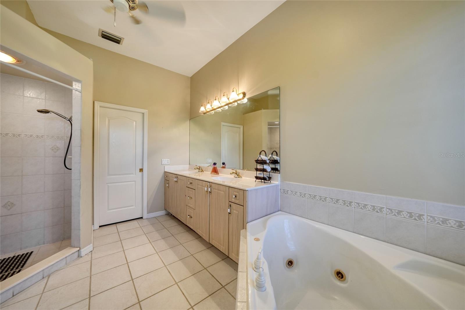 Image 20 of 32 For 26089 Templar Lane
