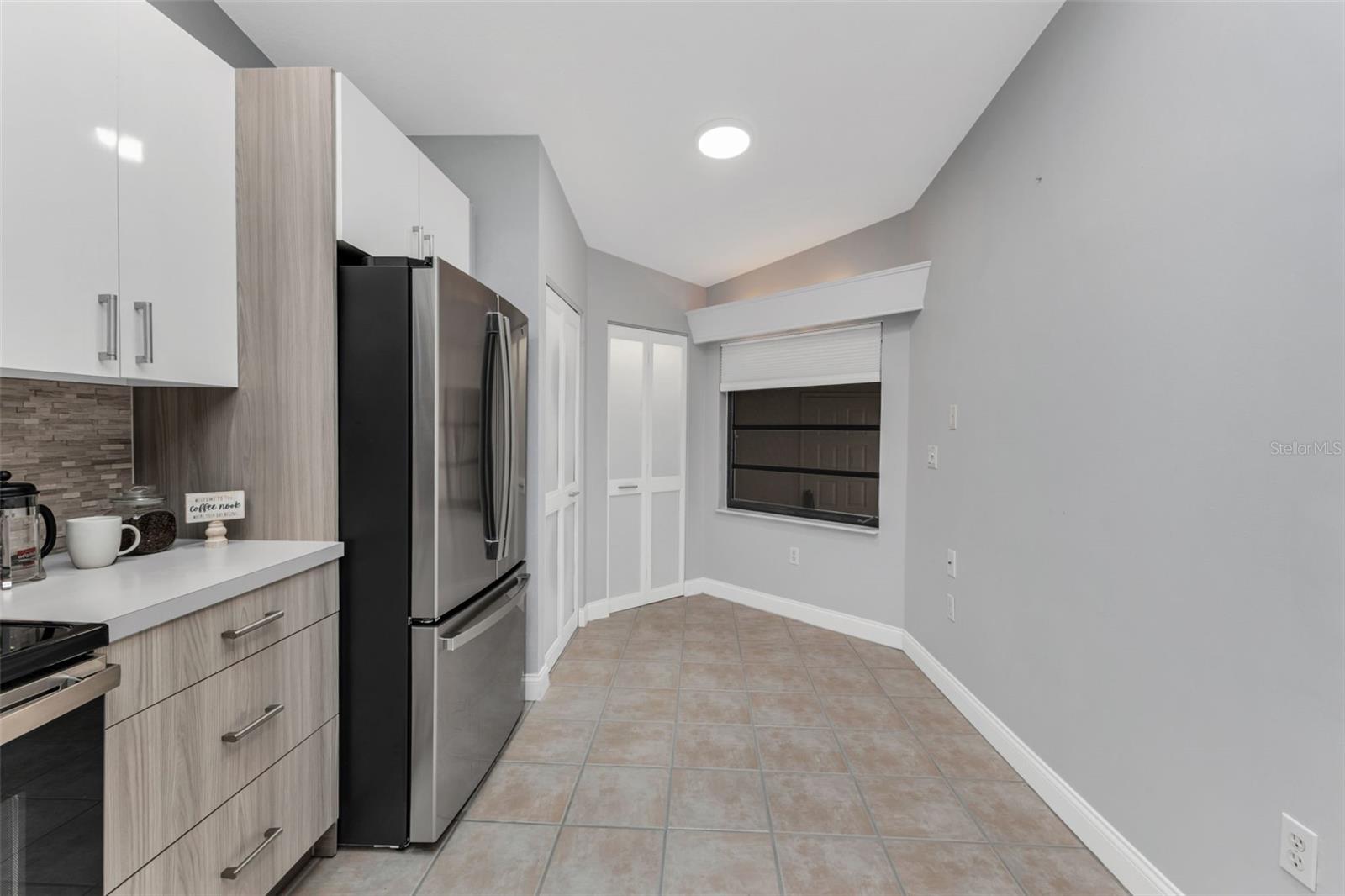 Image 8 of 42 For 3830 Bal Harbor Boulevard 9