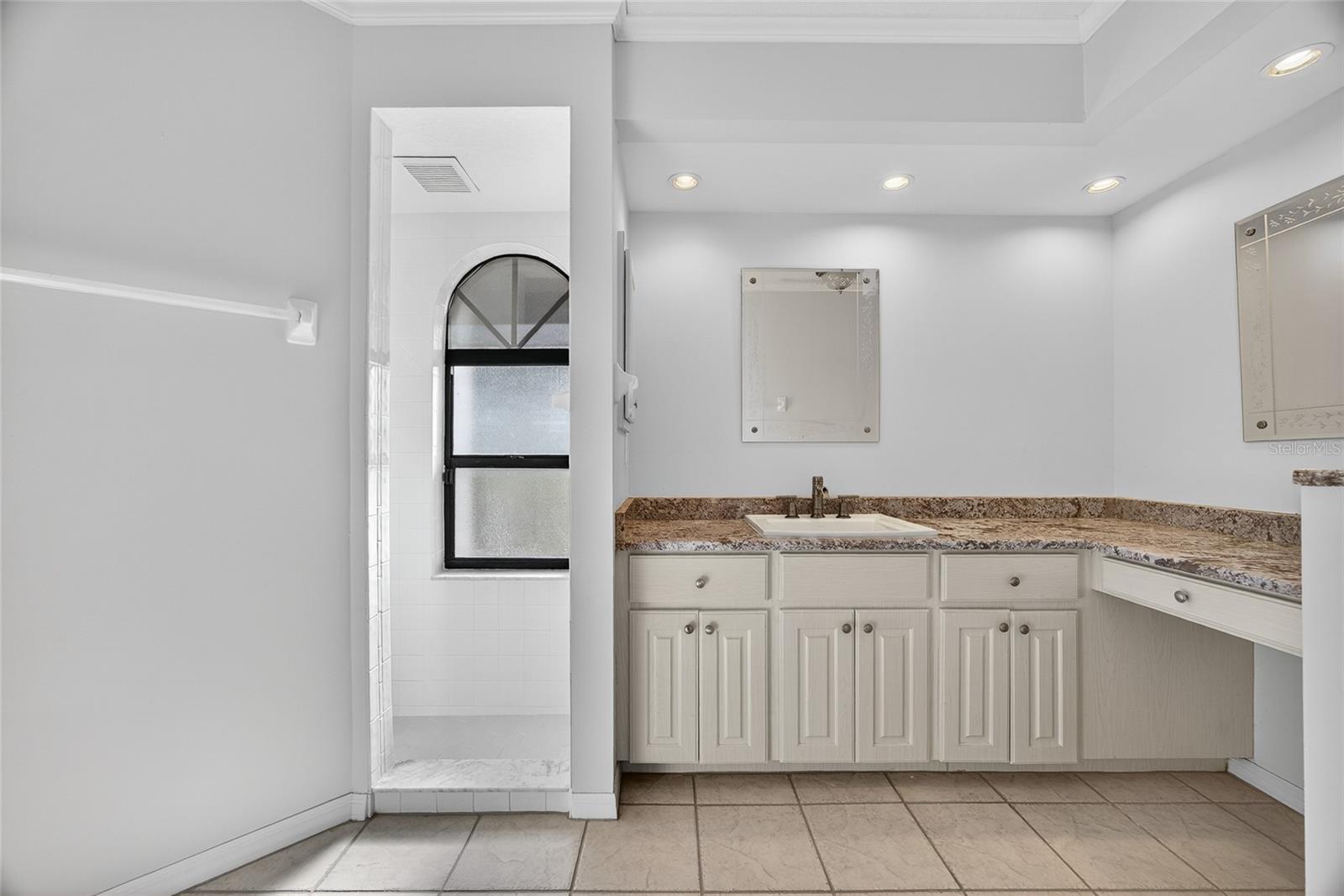 Image 16 of 39 For 17200 River Ranch Court