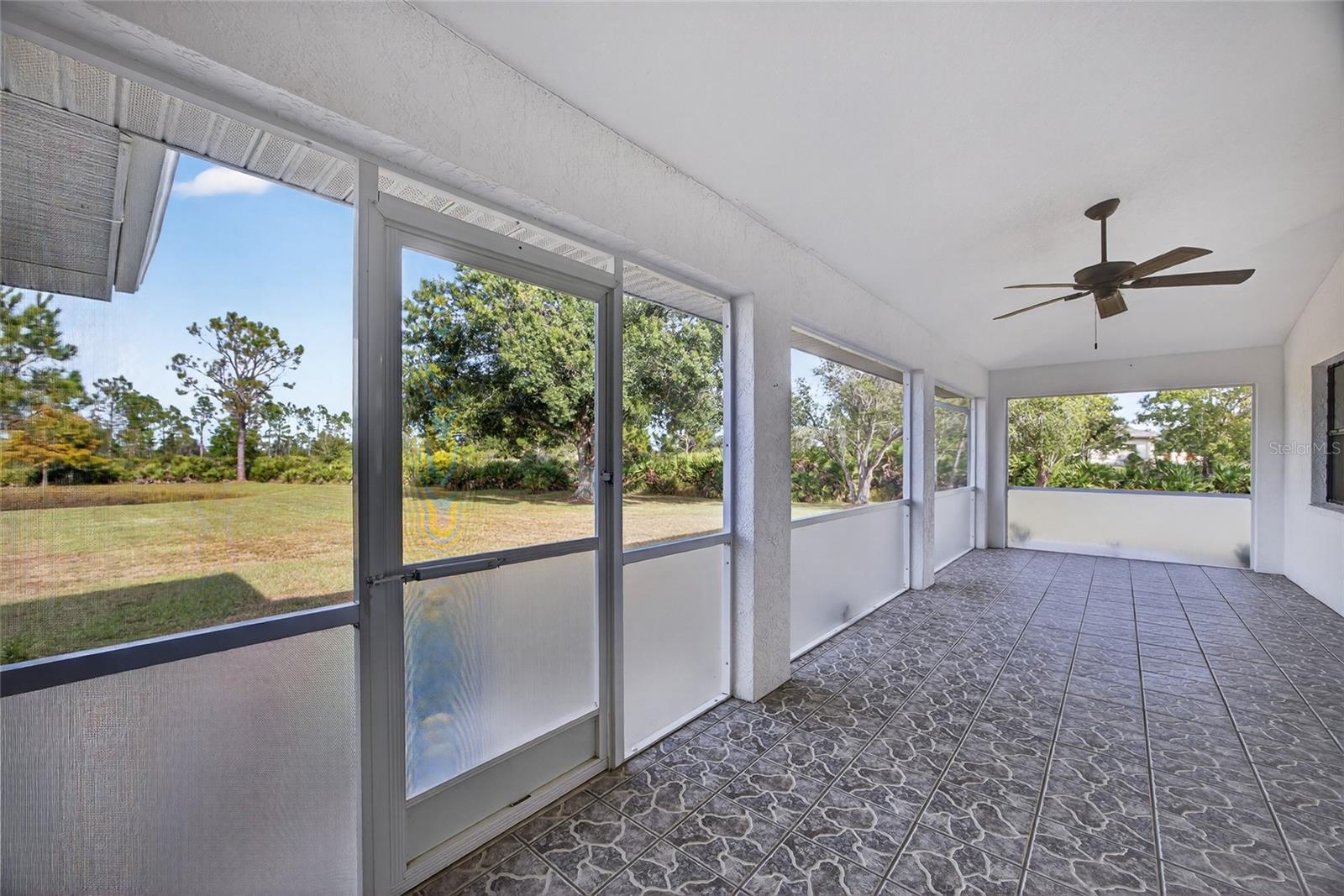 Image 21 of 39 For 17200 River Ranch Court