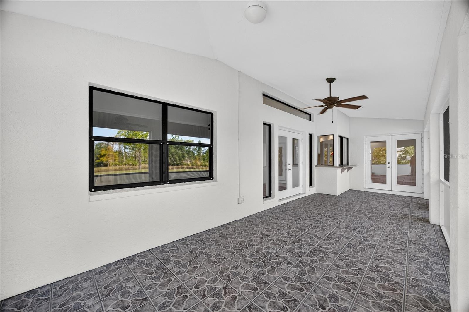 Image 23 of 39 For 17200 River Ranch Court