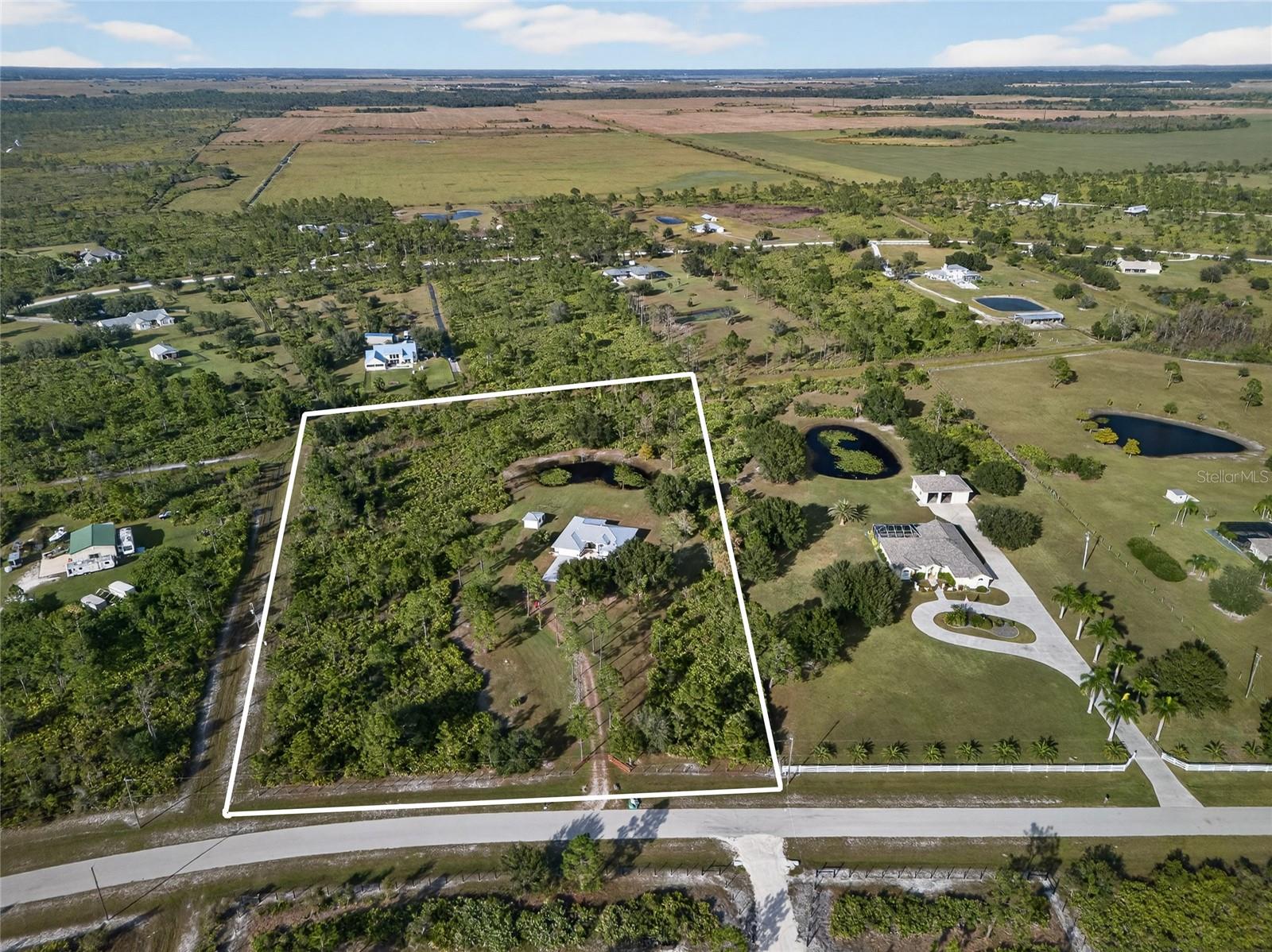 Image 33 of 39 For 17200 River Ranch Court