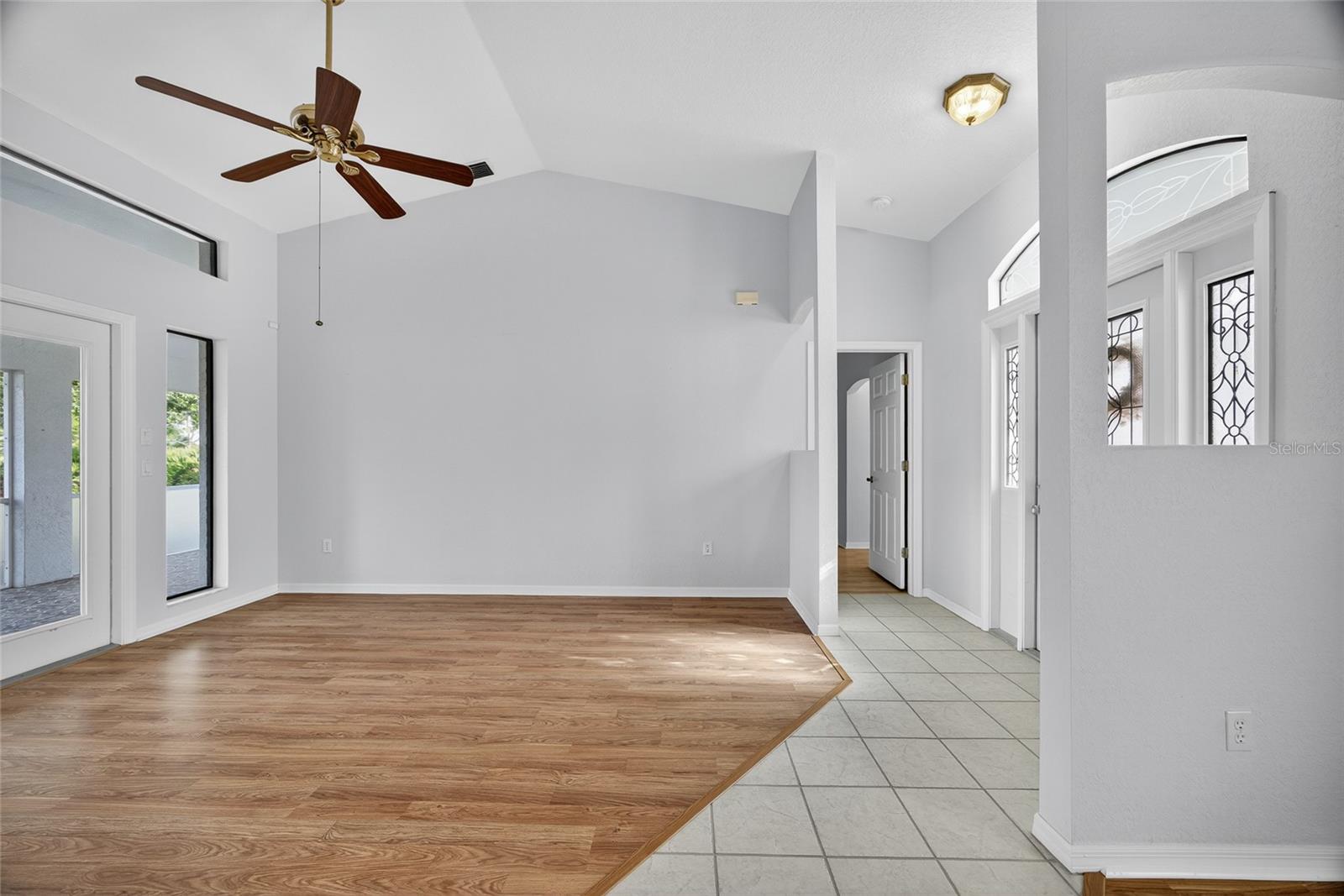 Image 6 of 39 For 17200 River Ranch Court