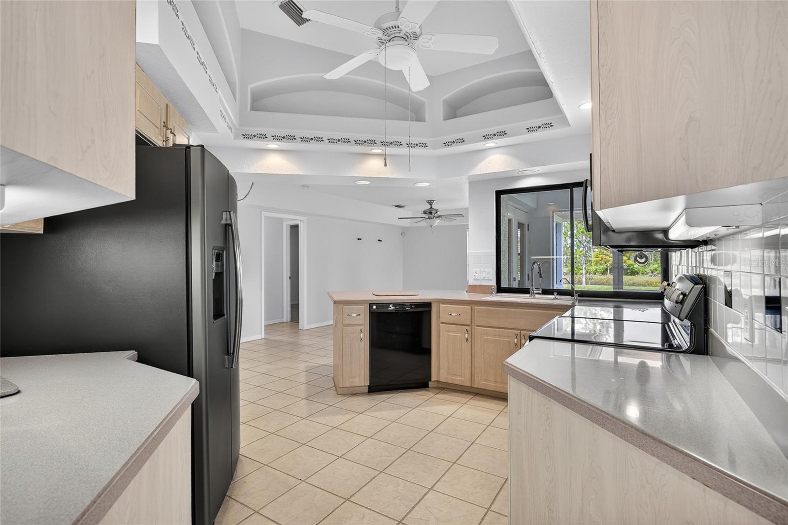 Image 8 of 39 For 17200 River Ranch Court