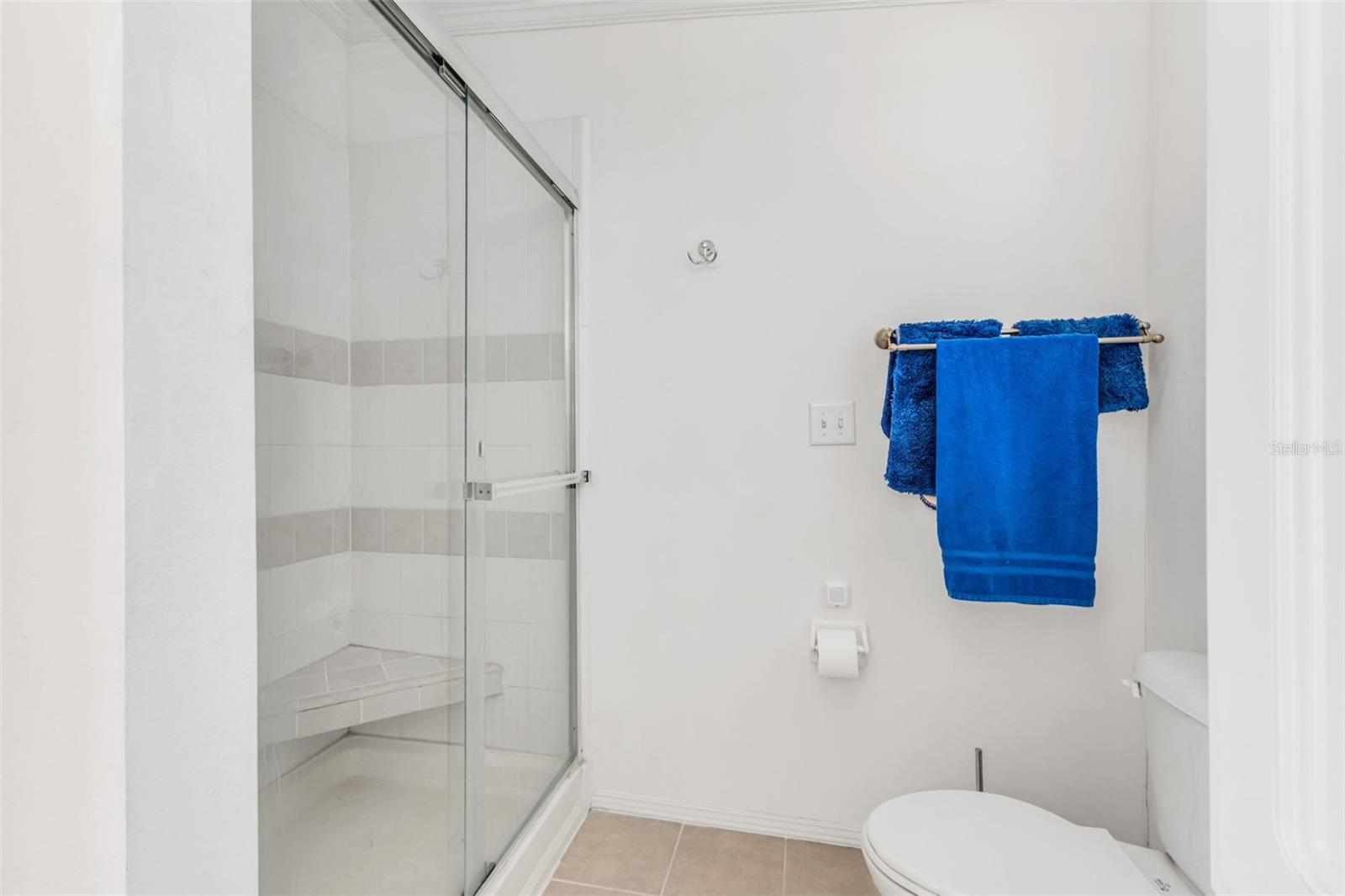 Image 29 of 54 For 27980 Roanoke Circle