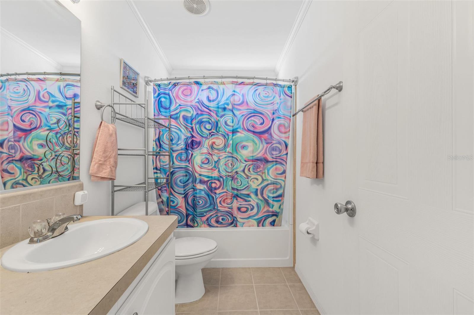 Image 31 of 54 For 27980 Roanoke Circle