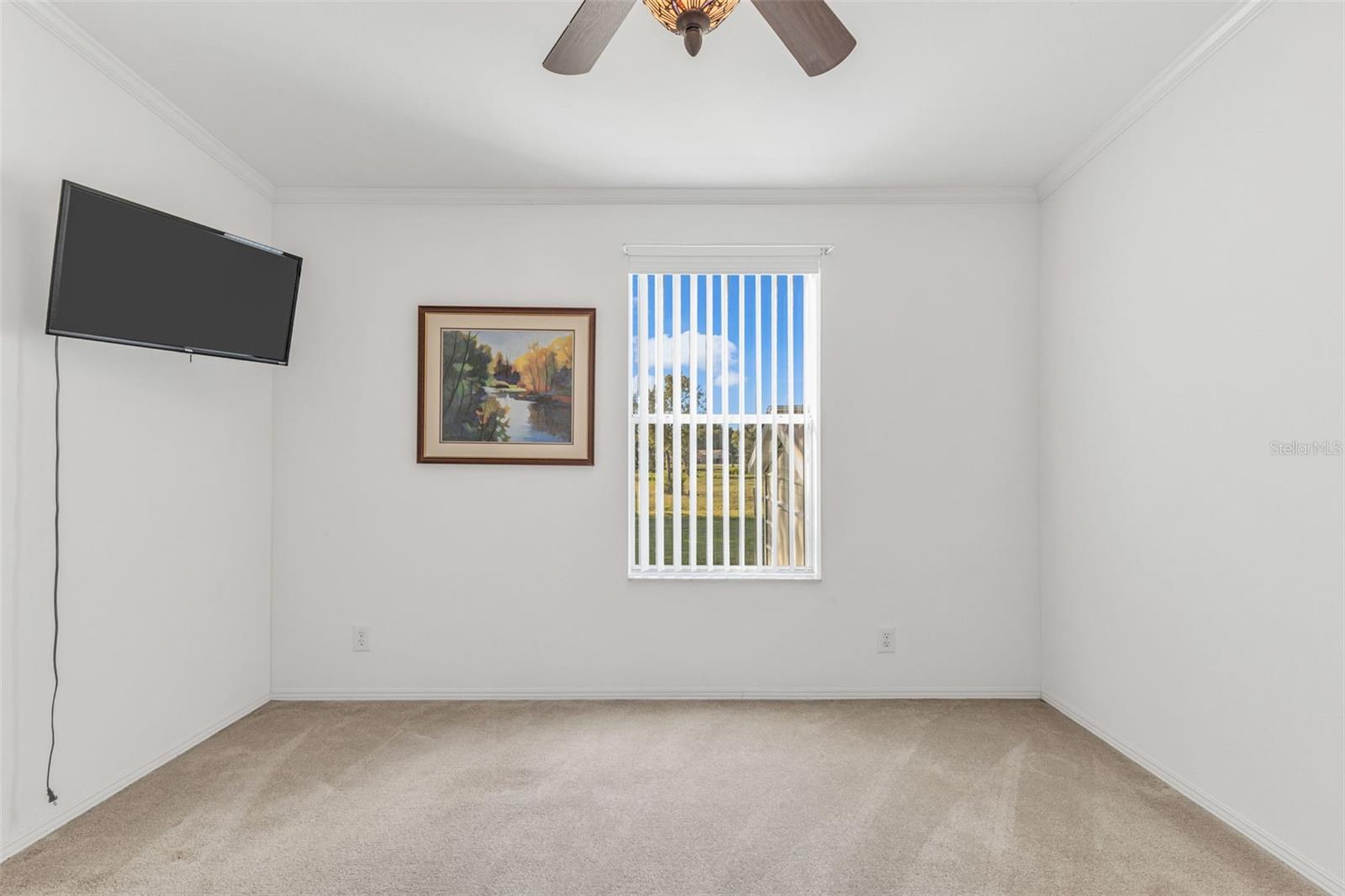 Image 33 of 54 For 27980 Roanoke Circle