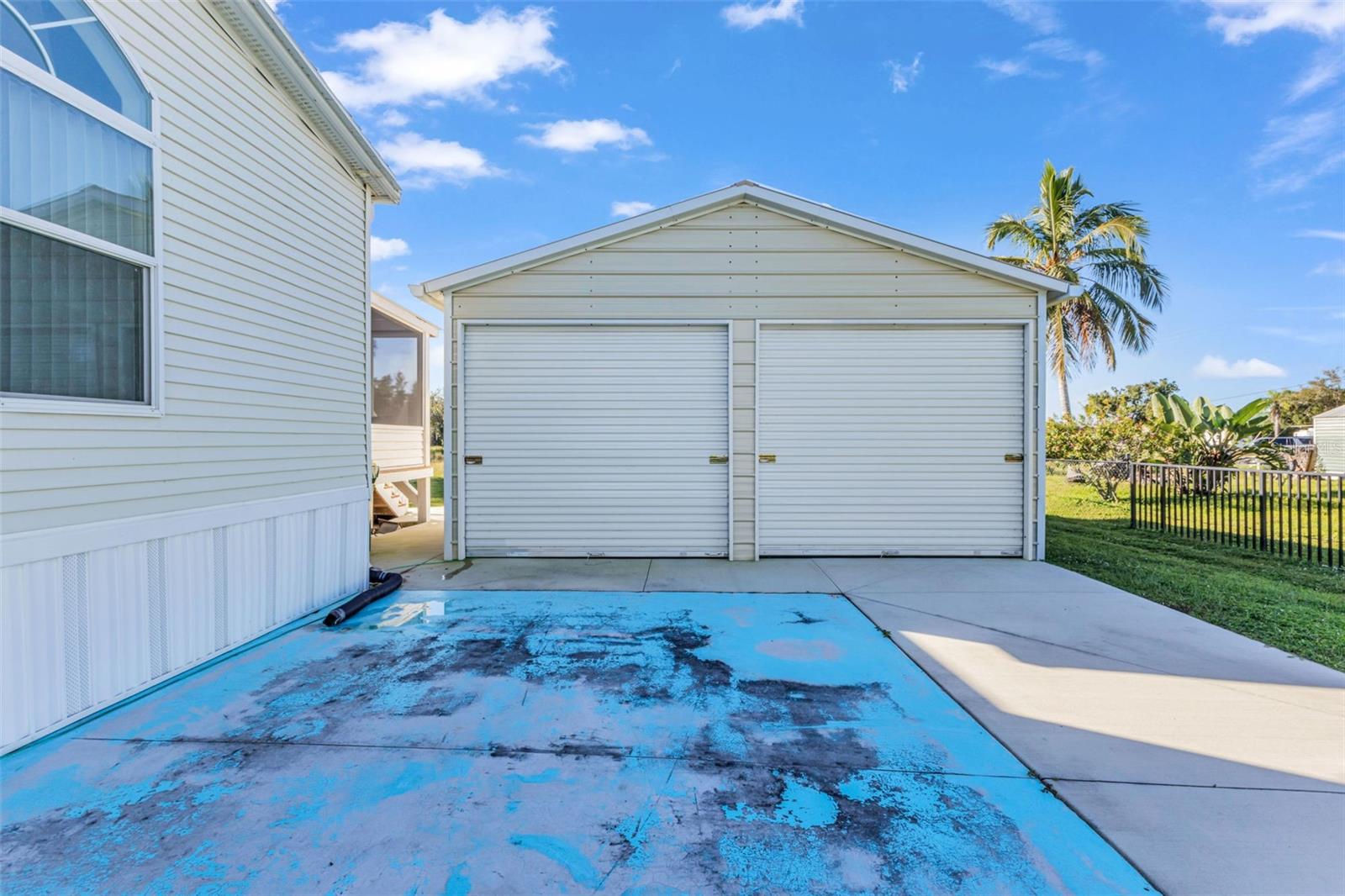 Image 38 of 54 For 27980 Roanoke Circle