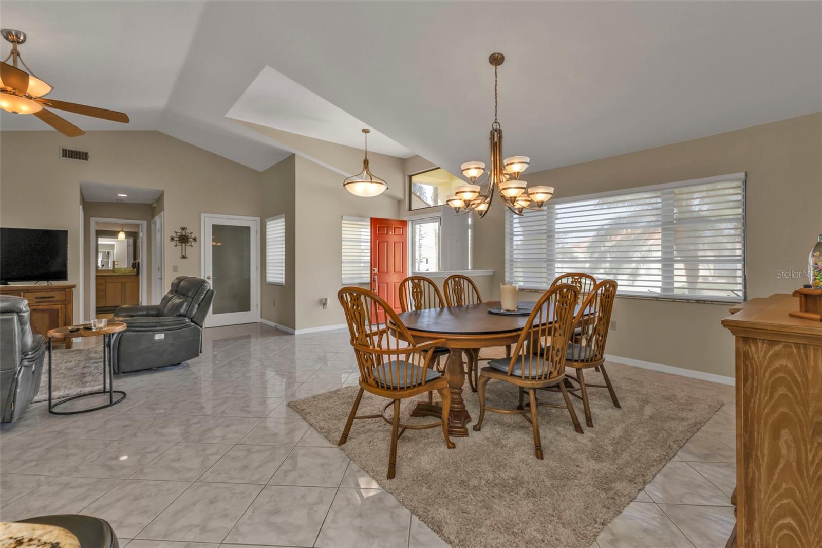 Image 13 of 77 For 4315 Cape Haze Drive