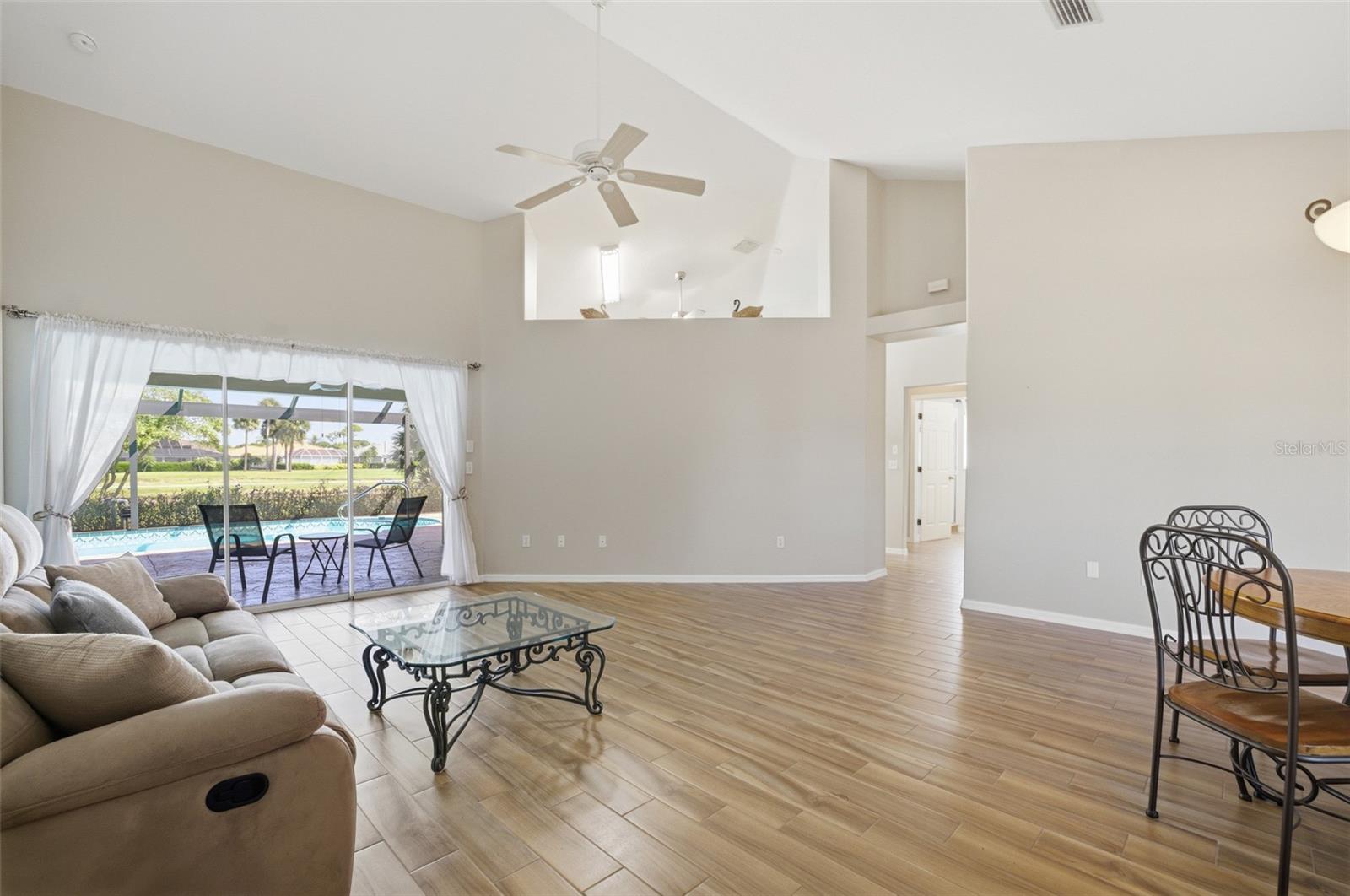 Image 4 of 60 For 4026 Big Pass Lane