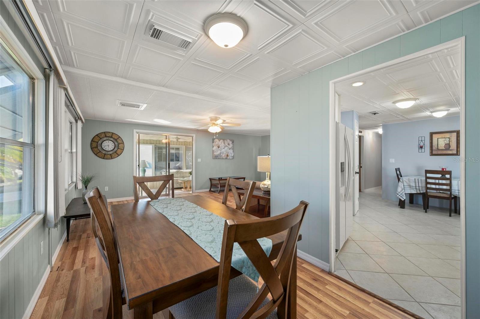 Image 10 of 56 For 1000 Kings Highway 480