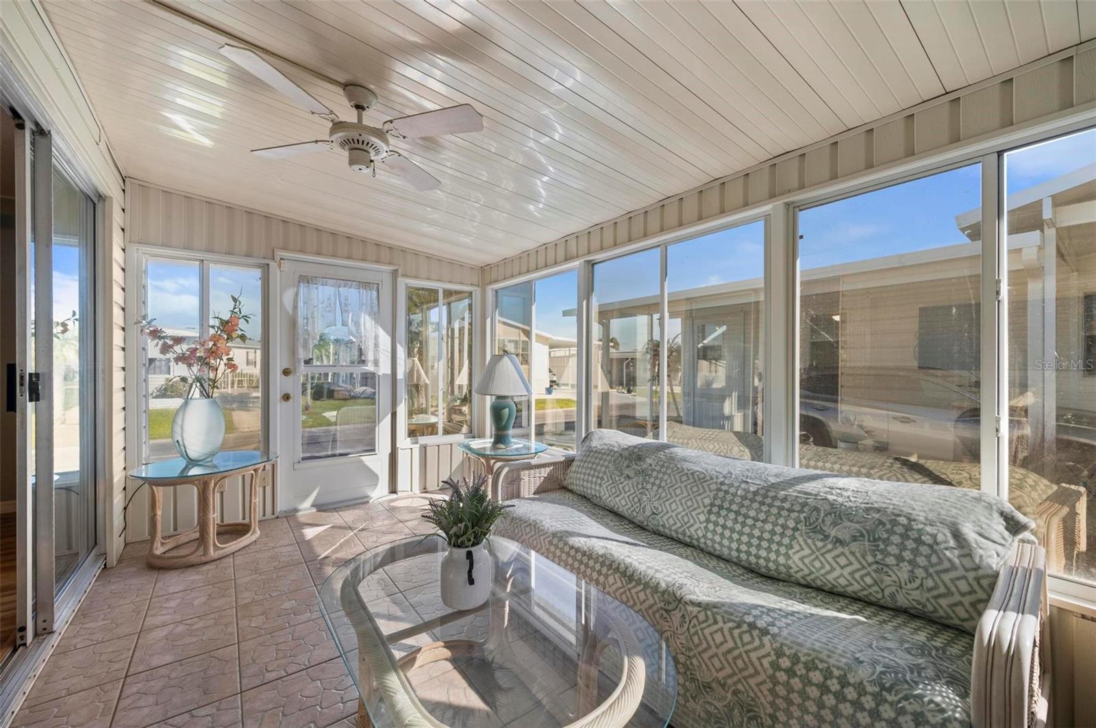 Image 15 of 56 For 1000 Kings Highway 480