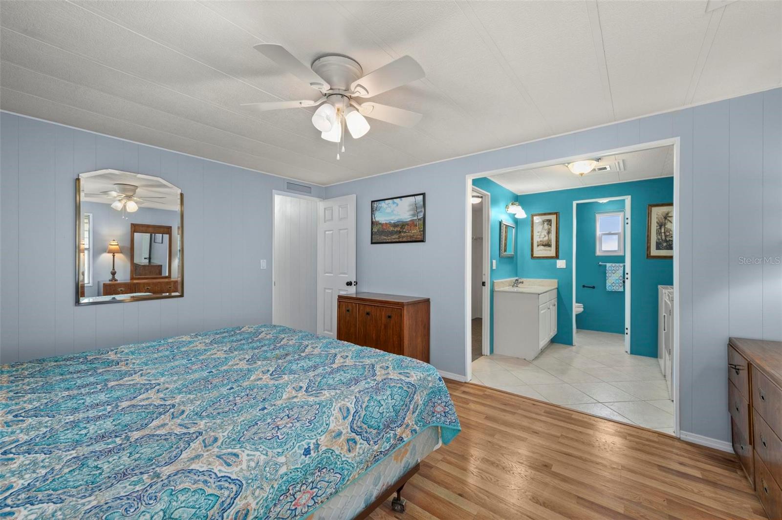 Image 19 of 56 For 1000 Kings Highway 480