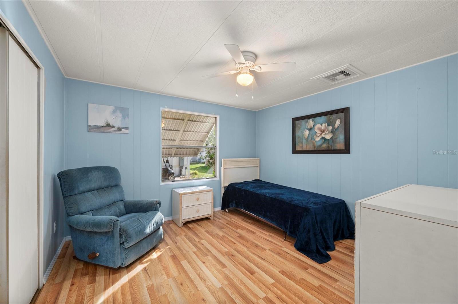 Image 23 of 56 For 1000 Kings Highway 480