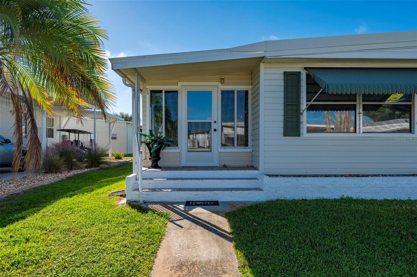 Image 32 of 56 For 1000 Kings Highway 480