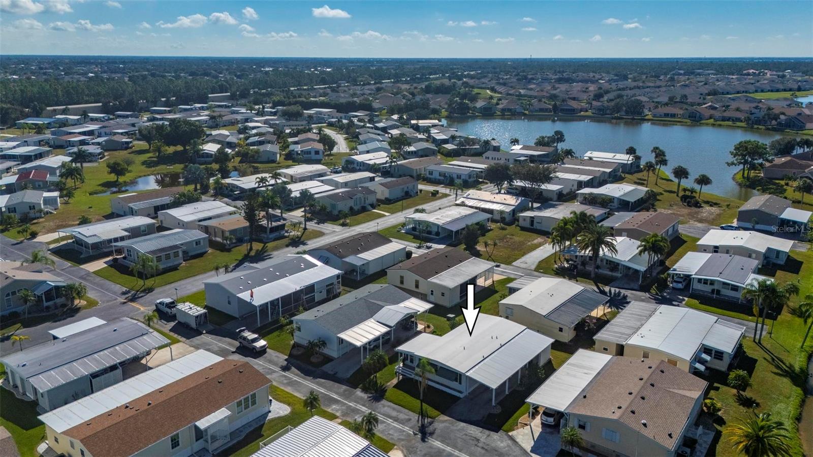 Image 36 of 56 For 1000 Kings Highway 480