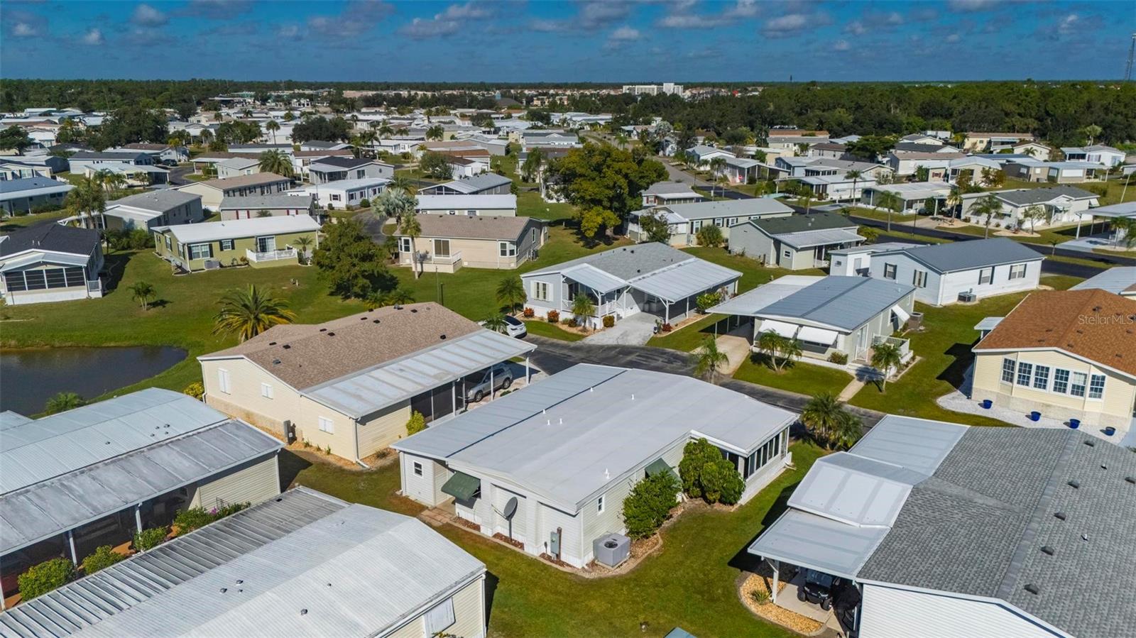 Image 43 of 56 For 1000 Kings Highway 480