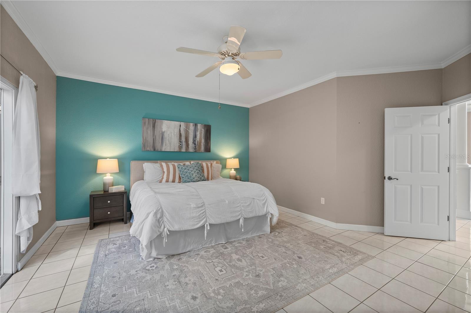 Image 22 of 44 For 3800 Bal Harbor Boulevard 415