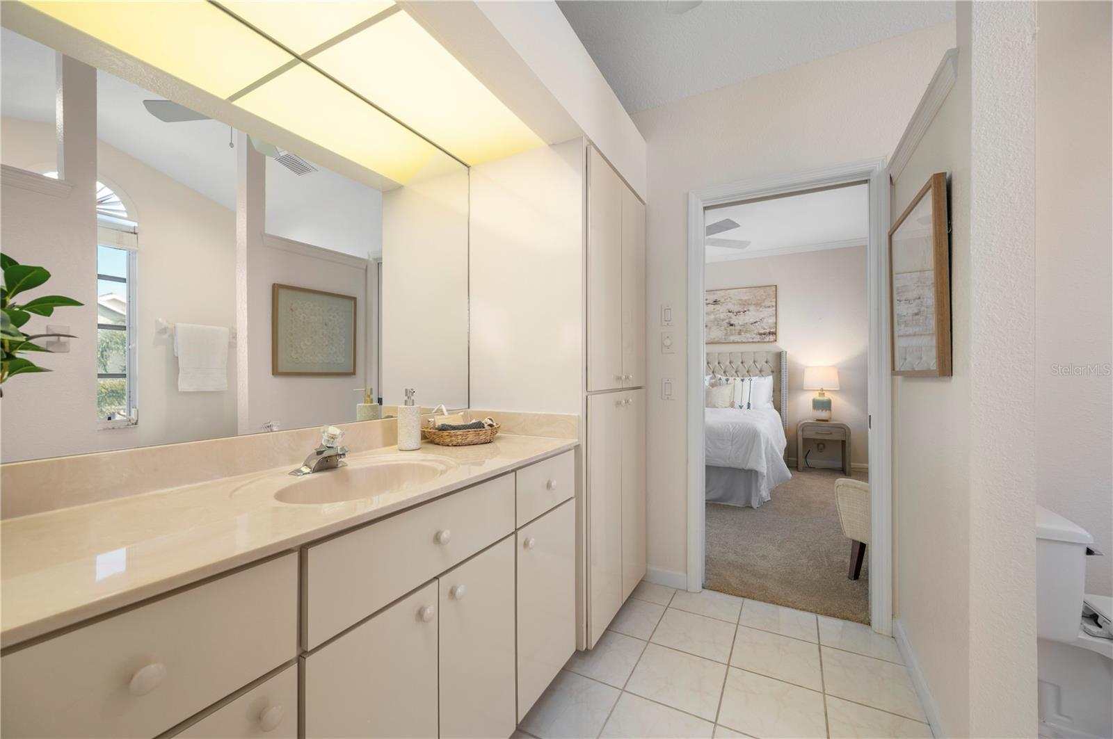 Image 32 of 44 For 3800 Bal Harbor Boulevard 415