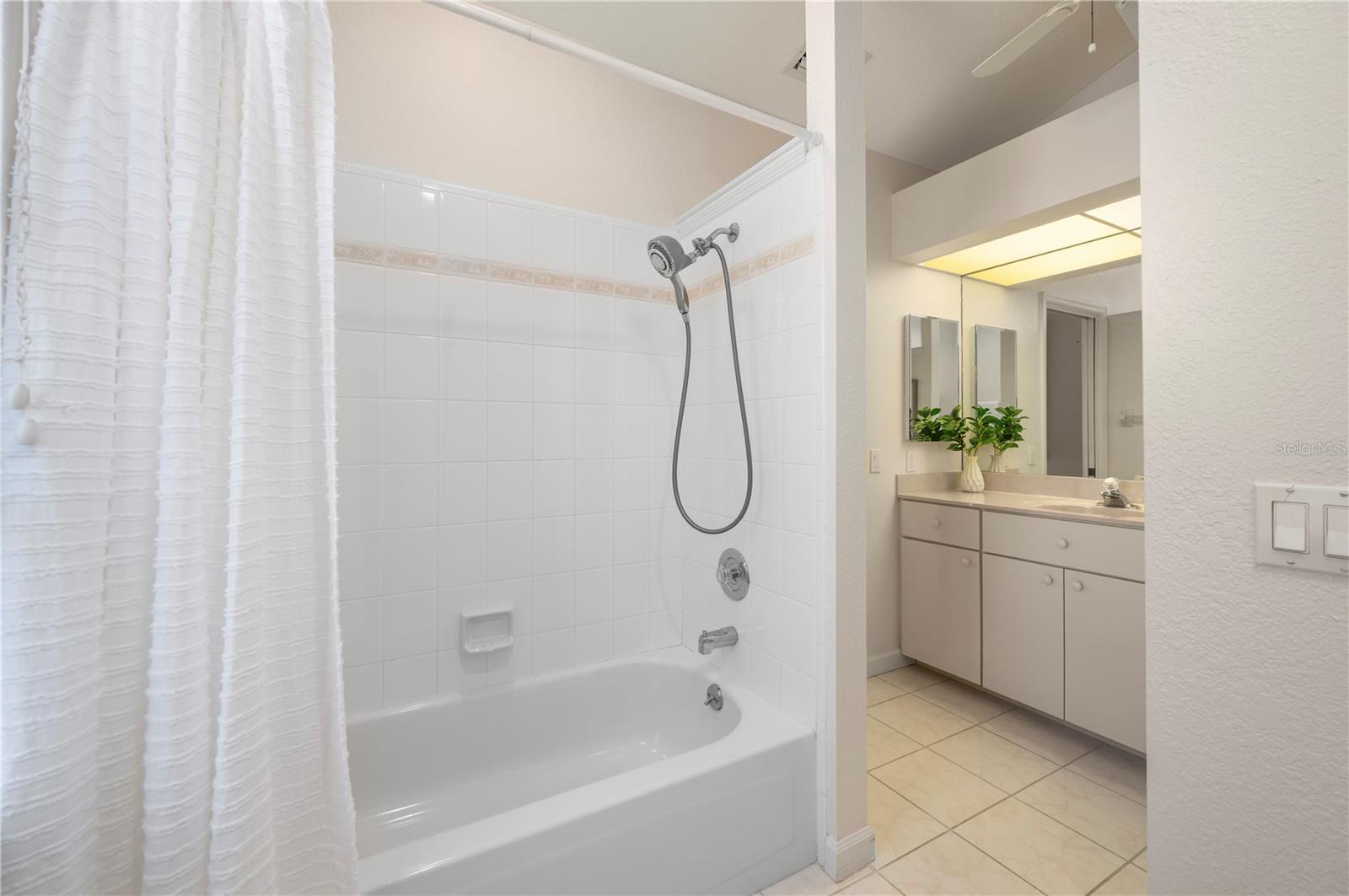 Image 34 of 44 For 3800 Bal Harbor Boulevard 415