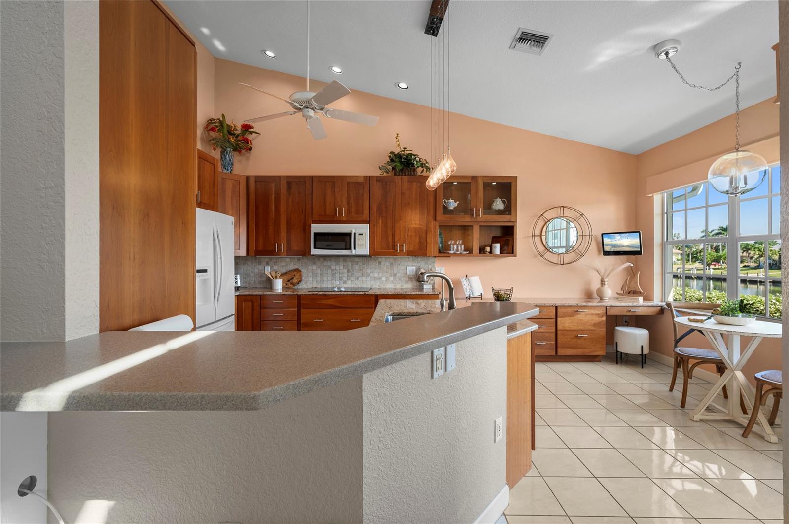 Image 7 of 44 For 3800 Bal Harbor Boulevard 415