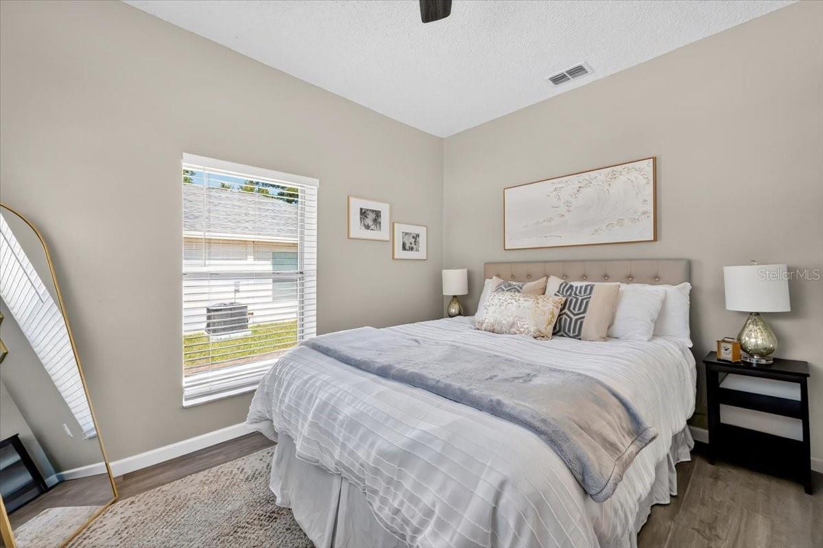 Image 10 of 24 For 1109 Neville Avenue