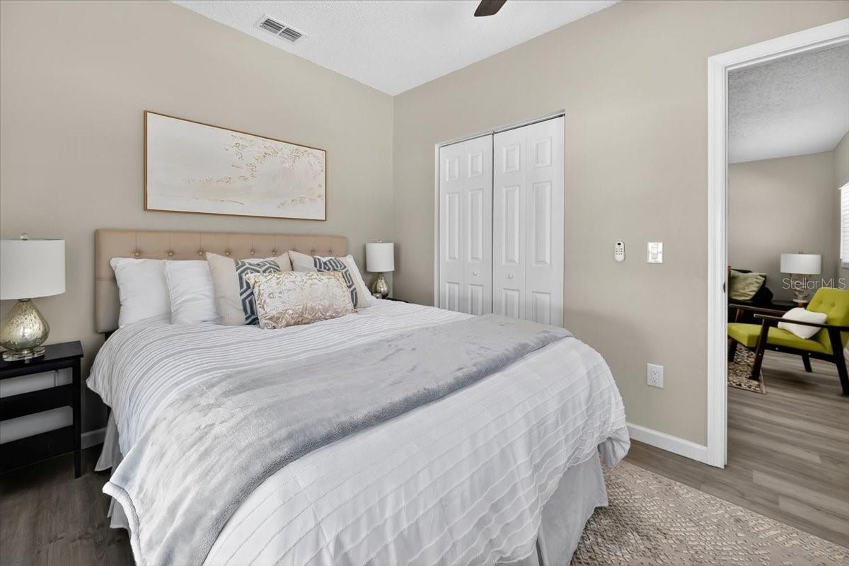 Image 11 of 24 For 1109 Neville Avenue