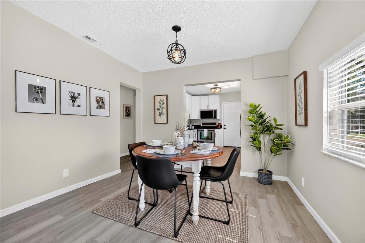 Image 19 of 24 For 1109 Neville Avenue