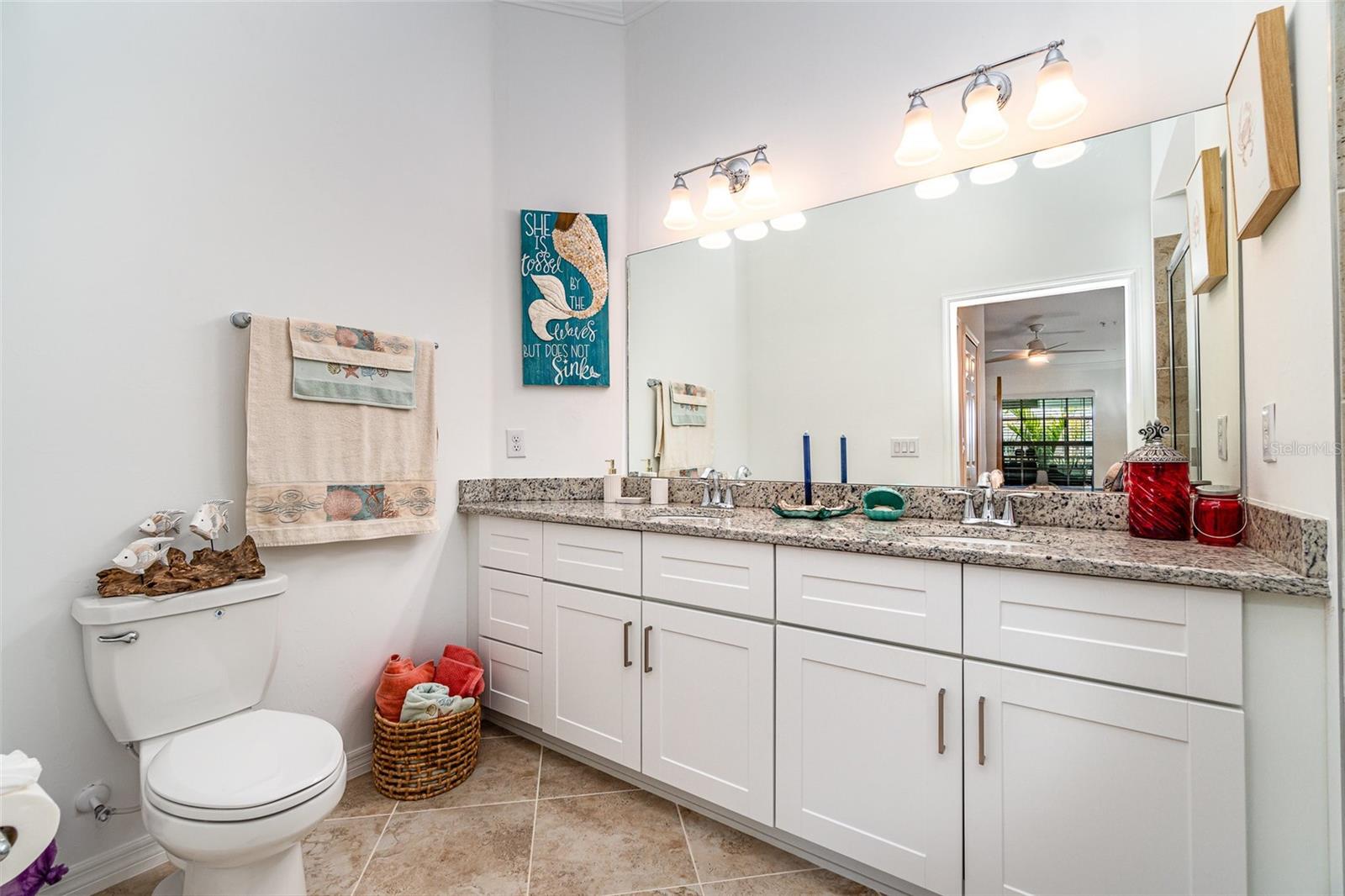 Image 15 of 33 For 15990 Grassland Lane 3024