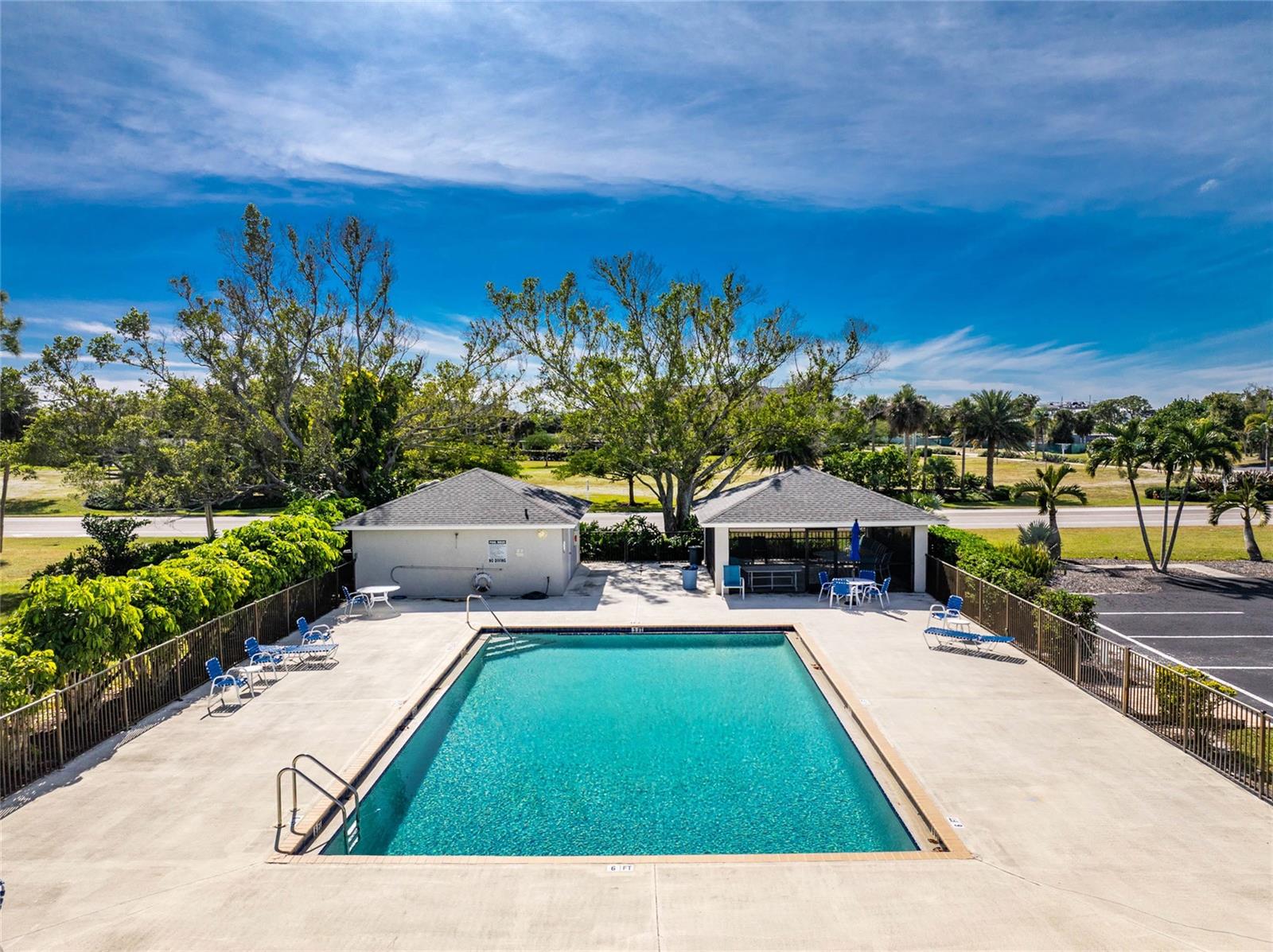 Image 38 of 42 For 3021 Matecumbe Key Road Unit 4